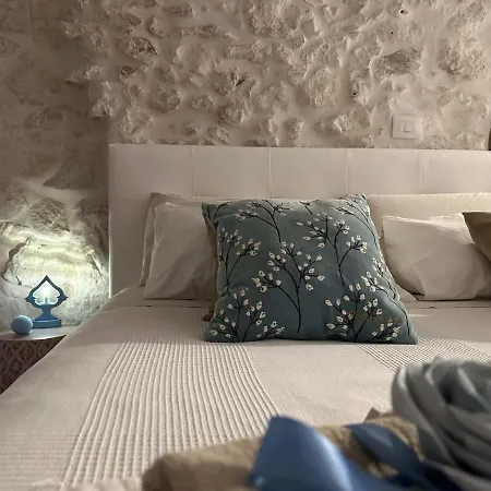 Bianco Calce - 度假居 奥斯图尼