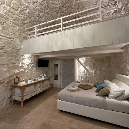 Bianco Calce - 度假居 奥斯图尼