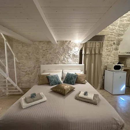 Holiday home Bianco Calce - *