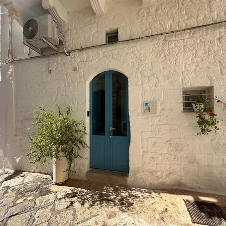 Holiday home Bianco Calce -